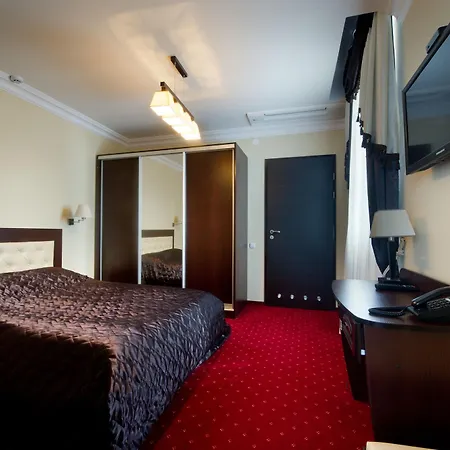 Arena Szálloda 3*