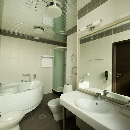 Hotel Arena 3*